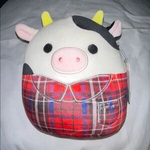 7” Connor the cow with flannel